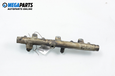 Fuel rail for Peugeot 206 2.0 HDI, 90 hp, hatchback, 2001