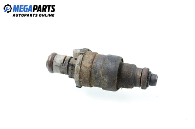 Gasoline fuel injector for Audi A4 (B5) 2.6, 150 hp, station wagon, 1996