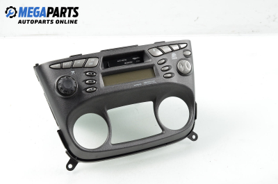 Cassette player for Nissan Almera (N16) (2000-2006)