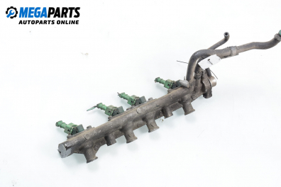 Fuel rail with injectors for Renault Espace III 2.0, 114 hp, minivan, 1997