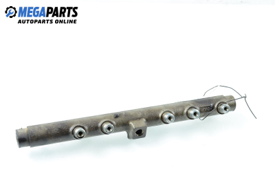 Fuel rail for Fiat Stilo 1.9 JTD, 80 hp, hatchback, 2002