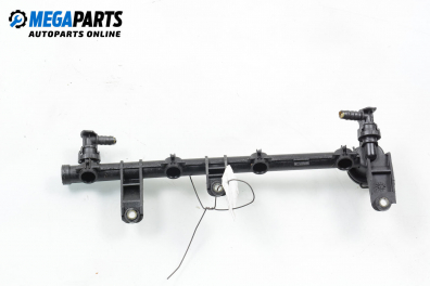 Fuel rail for Renault Megane Scenic 1.6, 90 hp, minivan, 1999