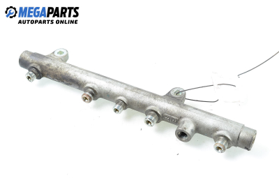 Fuel rail for Renault Megane Scenic 1.9 dCi, 102 hp, minivan, 1999