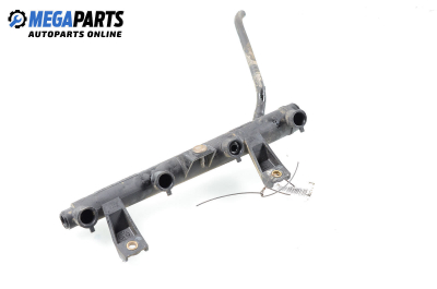 Fuel rail for Peugeot 206 1.1, 60 hp, hatchback, 1998