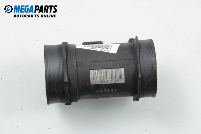 Air mass flow meter for Opel Vectra B 2.0 16V, 136 hp, sedan, 1997 № PB7-6F30