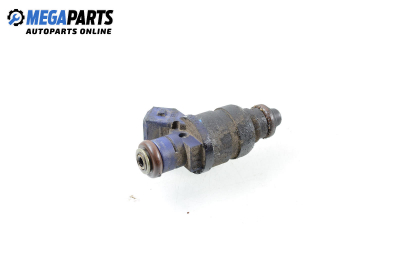 Gasoline fuel injector for Audi A4 (B5) 2.8 Quattro, 193 hp, station wagon, 1997