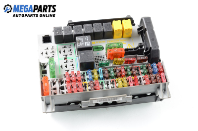 Fuse box for Opel Zafira A 2.0 16V DI, 82 hp, minivan, 2000