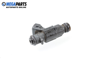 Gasoline fuel injector for Mercedes-Benz A-Class W168 1.6, 102 hp, hatchback, 1999