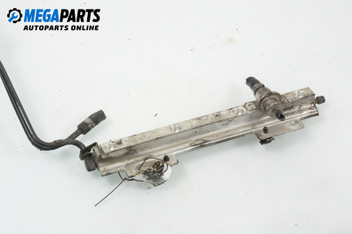 Fuel rail for Volvo S40/V40 2.0, 140 hp, station wagon, 1998