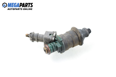 Gasoline fuel injector for Renault Clio II 1.4, 75 hp, hatchback, 1998