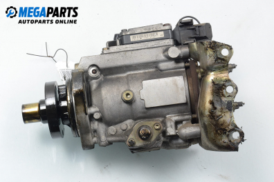 Diesel-einspritzpumpe for Nissan Almera Tino 2.2 dCi, 115 hp, minivan, 2000