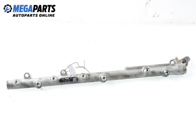 Fuel rail for BMW 5 (E60, E61) 2.5 d, 177 hp, sedan, 2005 № Bosch 0 445 216 008