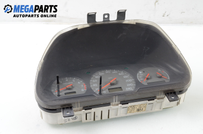 Instrument cluster for Volvo S40/V40 1.8, 115 hp, sedan automatic, 1997