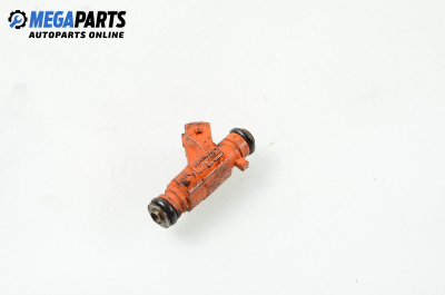 Gasoline fuel injector for Citroen C3 1.6 16V, 109 hp, hatchback, 2002