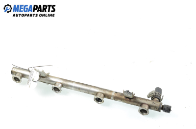 Fuel rail for Mercedes-Benz A-Class W168 1.4, 82 hp, hatchback, 1999