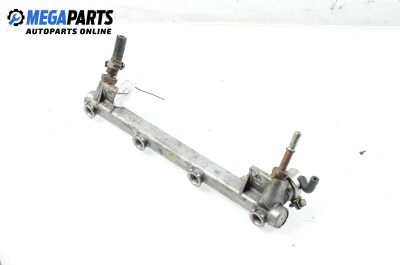 Fuel rail for Daewoo Leganza 2.0 16V, 133 hp, sedan, 1997