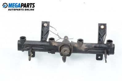 Fuel rail for Peugeot 306 1.6 SR, 89 hp, sedan, 1995