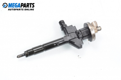 Diesel fuel injector for Mazda 6 2.0 DI, 136 hp, hatchback, 2003