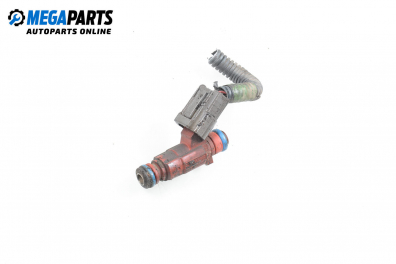 Gasoline fuel injector for Nissan Primera (P11) 1.8 16V, 114 hp, hatchback, 1999