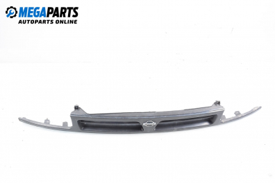 Headlights lower trim for Nissan Micra (K11) 1.0 16V, 54 hp, hatchback, 1994