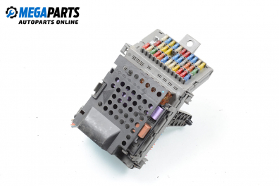 Tablou cu siguranțe for Renault Laguna I (B56; K56) 1.8, 90 hp, hatchback, 1994