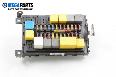 Fuse box for Lancia Delta 1.6 16V i.e., 103 hp, hatchback, 1998