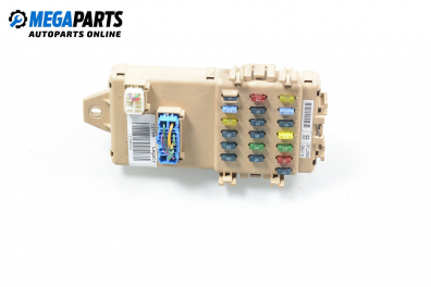 Fuse box for Subaru Legacy 2.0 AWD, 125 hp, sedan, 2002