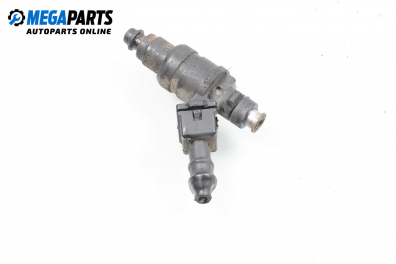 Gasoline fuel injector for Mercedes-Benz E-Class 210 (W/S) 2.0 Kompressor, 186 hp, station wagon automatic, 1998