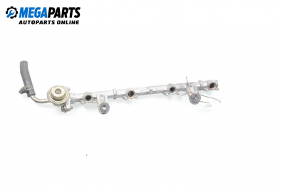 Fuel rail for Daihatsu YRV 1.3 4WD, 87 hp, station wagon, 2001