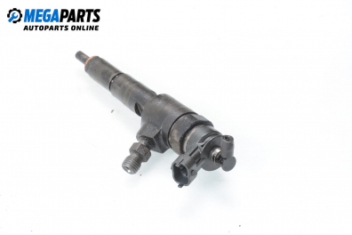 Diesel fuel injector for Peugeot 206 1.4 HDi, 68 hp, station wagon, 2003 № BOSCH 0445110 075