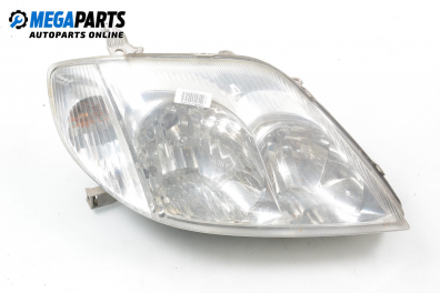 Headlight for Toyota Corolla (E120; E130) 1.4 D-4D, 90 hp, sedan, 2006, position: right