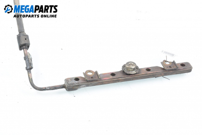 Fuel rail for Toyota Corolla Verso 1.8, 129 hp, minivan, 2004