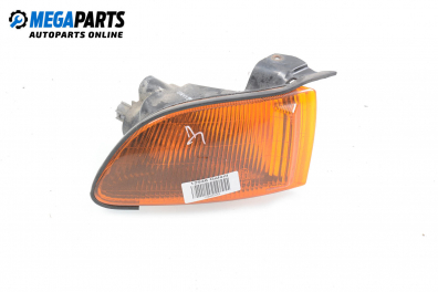 Blinklicht for Mitsubishi Galant VII 2.5 V6 24V, 163 hp, combi automatic, 1997, position: rechts