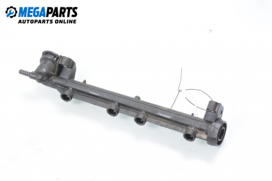 Fuel rail for Seat Toledo (1M) 1.6, 100 hp, sedan, 1999