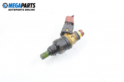 Gasoline fuel injector for Mitsubishi Space Runner 1.8, 116 hp, minivan, 1993