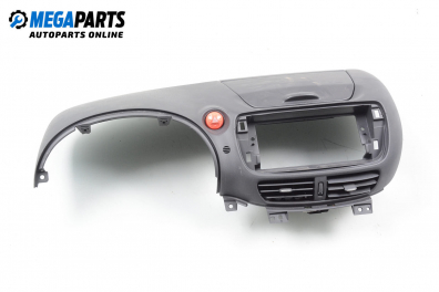 Dashboard top for Nissan Almera Tino 2.0, 136 hp, minivan automatic, 2001