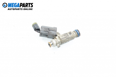 Gasoline fuel injector for Nissan Almera Tino 2.0, 136 hp, minivan automatic, 2001