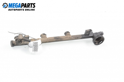 Fuel rail for Renault Laguna II (X74) 2.0 16V, 135 hp, hatchback, 2003