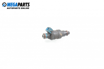 Gasoline fuel injector for Volvo 850 2.0, 126 hp, station wagon, 1995