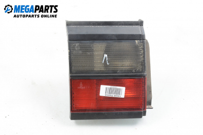 Inner tail light for Volkswagen Passat (B3) 1.8, 90 hp, sedan, 1993, position: left