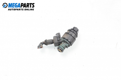 Gasoline fuel injector for Volvo S40/V40 2.0, 136 hp, sedan, 1999