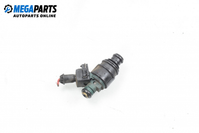 Gasoline fuel injector for Volvo S40/V40 2.0, 136 hp, sedan, 1999