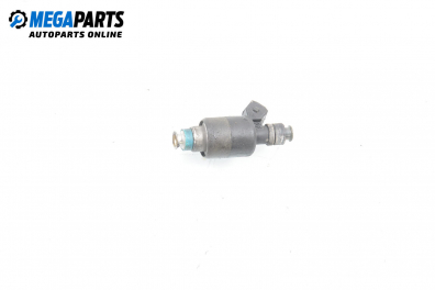 Gasoline fuel injector for Daewoo Lanos 1.5, 86 hp, sedan, 2000