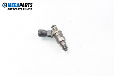 Gasoline fuel injector for Citroen Xsara 1.4, 75 hp, hatchback, 1998