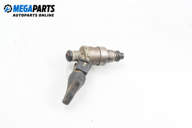 Gasoline fuel injector for Citroen Xsara 1.4, 75 hp, hatchback, 1998