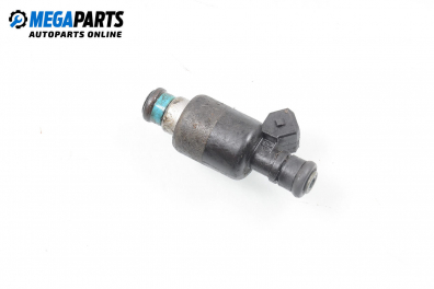 Gasoline fuel injector for Daewoo Lanos 1.5, 86 hp, sedan, 2001