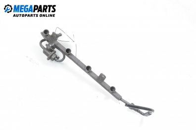 Fuel rail for Daewoo Lanos 1.5, 86 hp, sedan, 2001