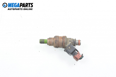 Gasoline fuel injector for Mitsubishi Space Wagon 2.0, 133 hp, minivan, 1994