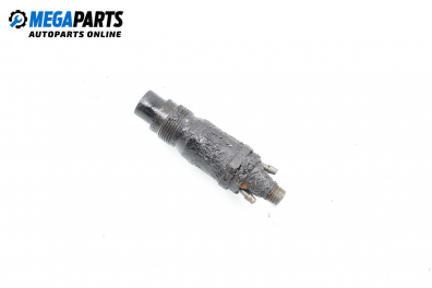 Diesel fuel injector for Chrysler Voyager 2.5 TD, 116 hp, minivan, 2000