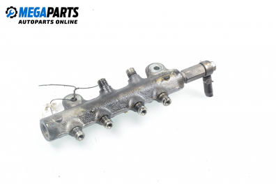 Fuel rail for Mazda 6 2.0 DI, 121 hp, hatchback, 2006